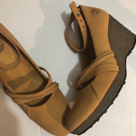 TIMBERLANDS HEEL MARY JANES ❤️❤️❤️ - Picture 3 of 5